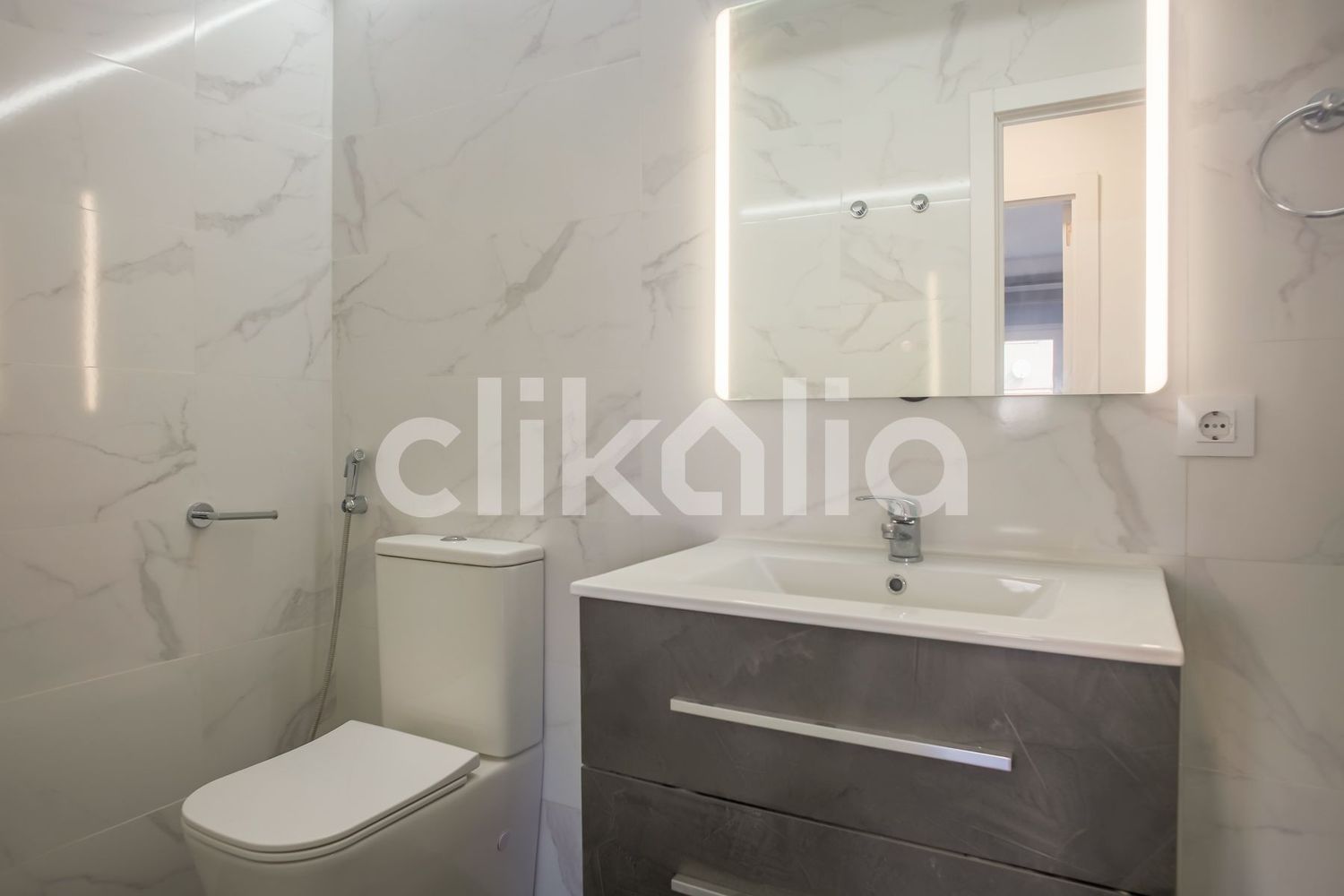 Piso en travesía de la Virgen del Puerto - Foto 16