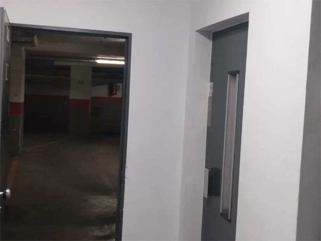 Piso en  Avenida de la República Argentina 52 - Foto 4