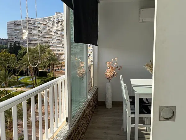 Estudio en avenida Benidorm, 18 - Foto 2
