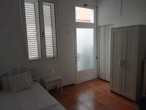 Estudio en calle Pardilla, 24