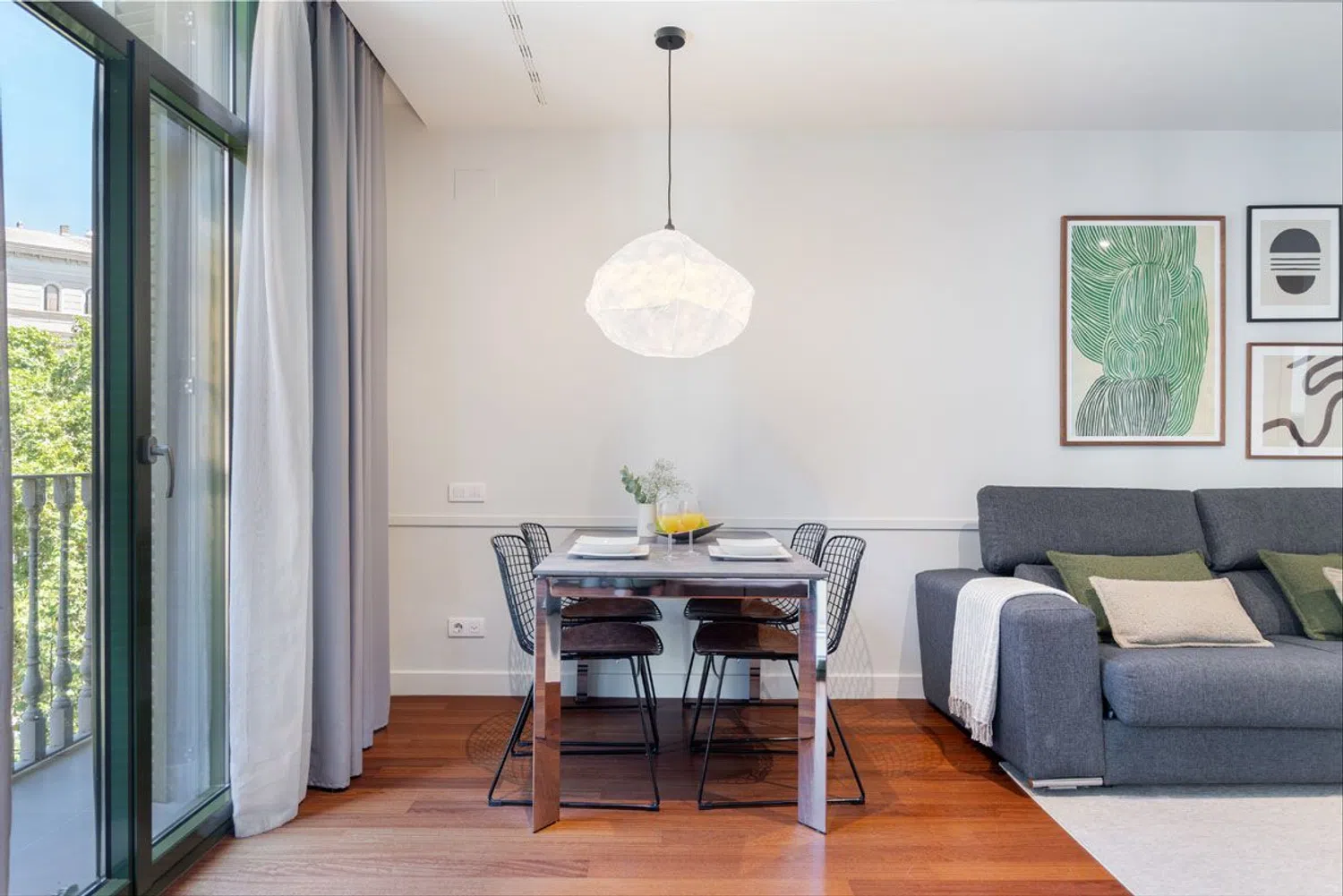 Piso en calle de la Diputació, 268 - Foto 2