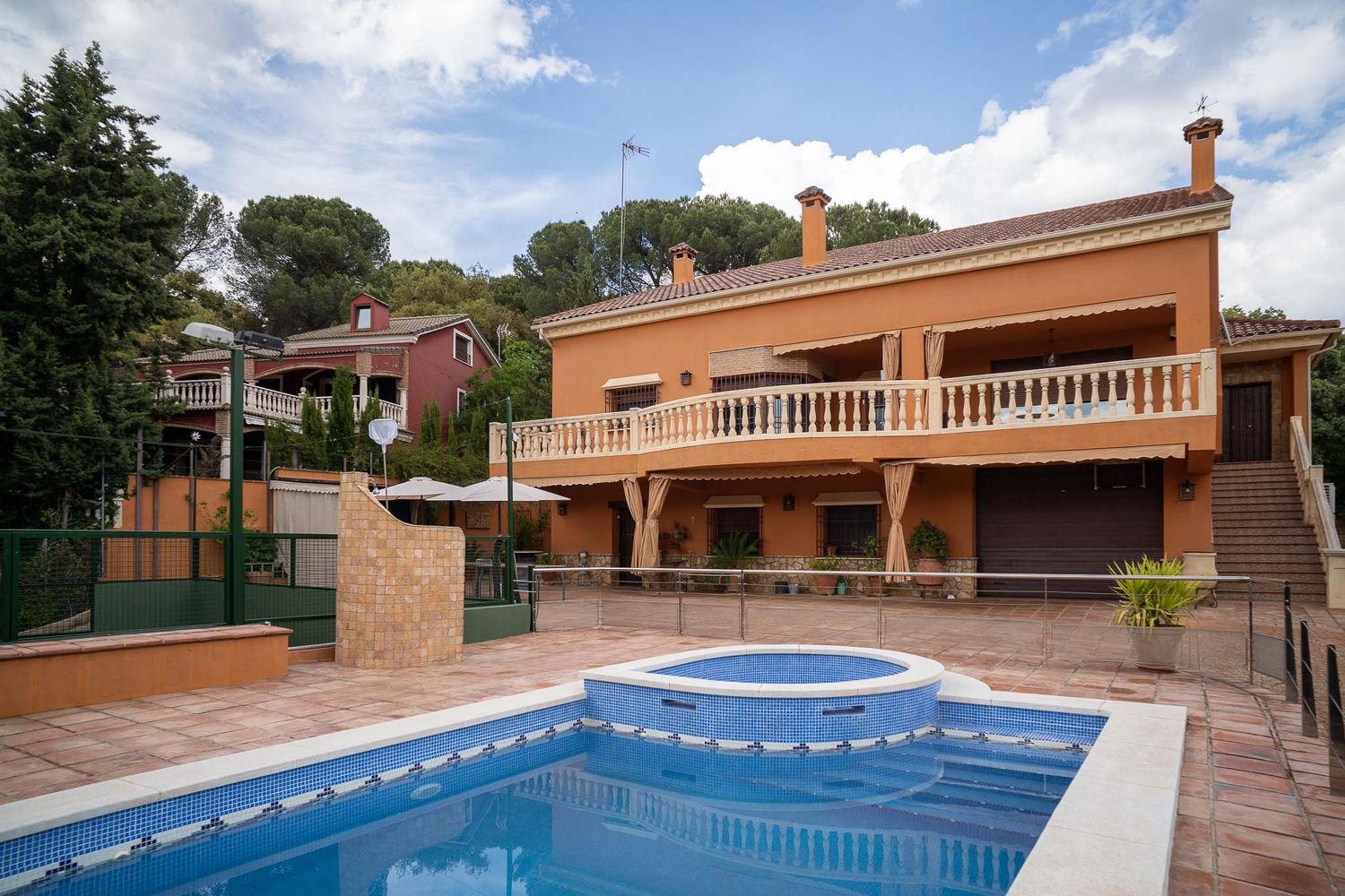 Casa independiente en Urbanización Llanos de Arjona, 57