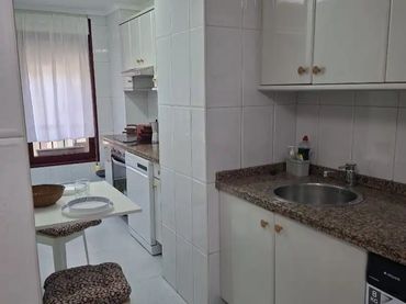 Piso en  Calle Ruiz Gómez 2 - Foto 2