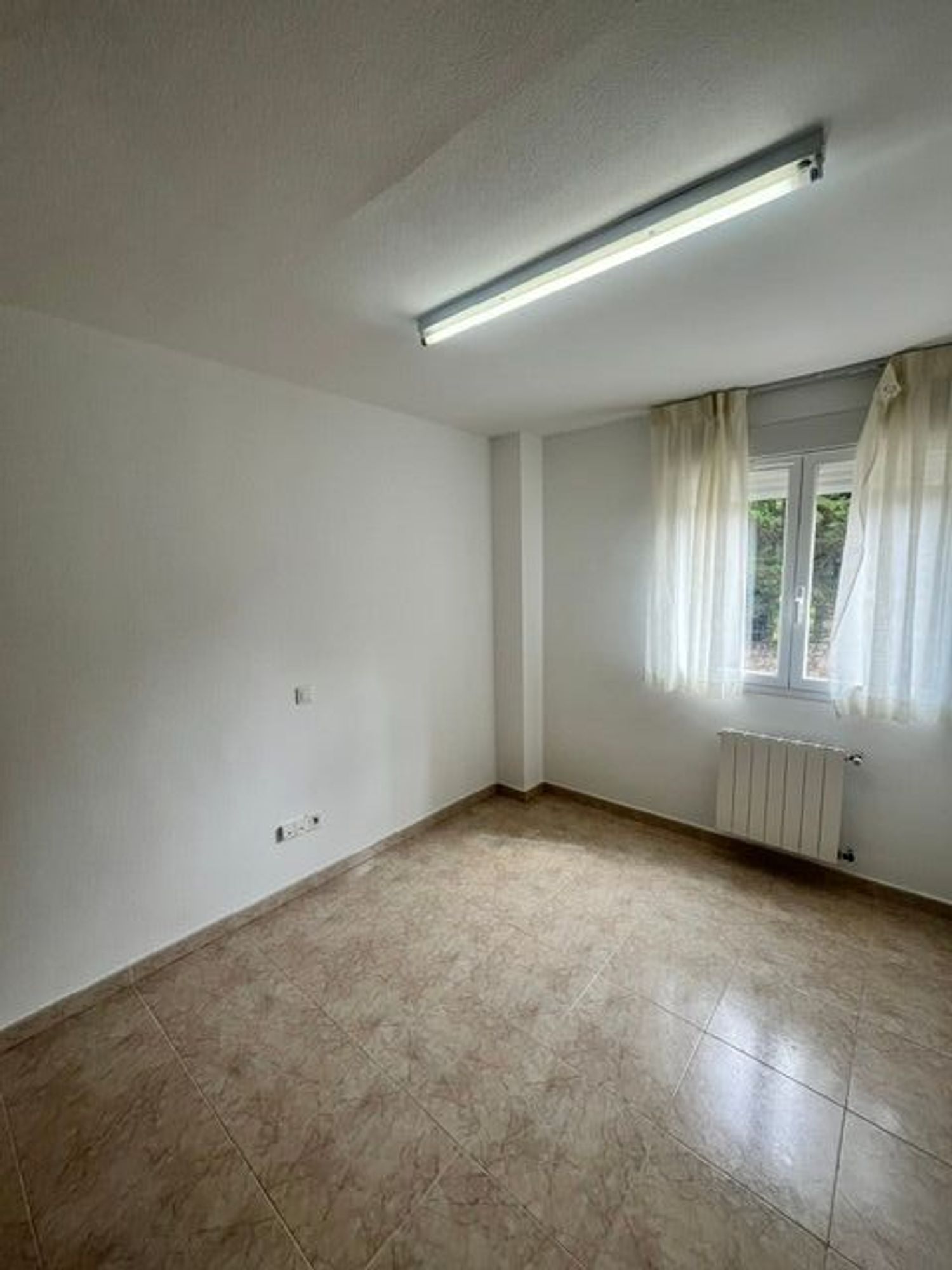 Piso en Calle del Corazón de María - Foto 14