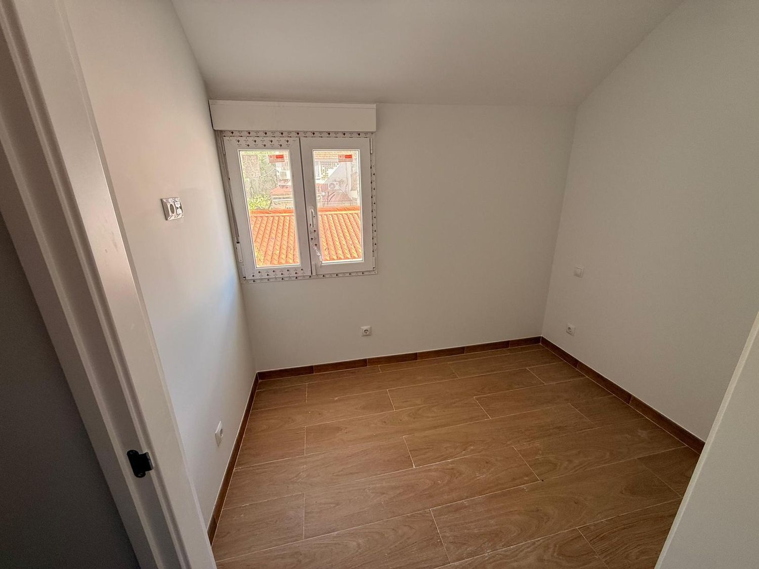 Chalet pareado en Calle de los Hermanos García Noblejas, Simancas - Foto 3
