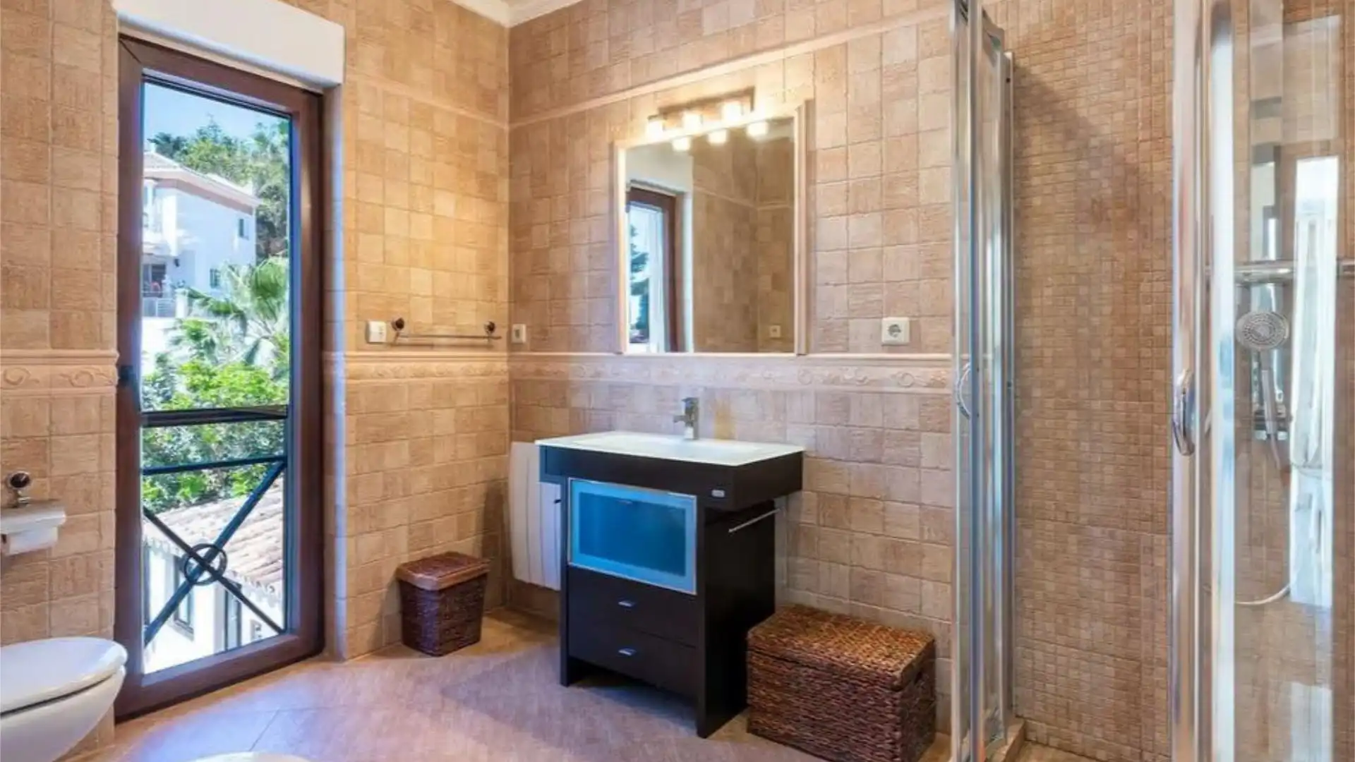 Chalet en  Calle Chipiona 14 - Foto 13