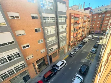 Piso en  Carrer de l'Arquitecte Carbonell - Foto 7