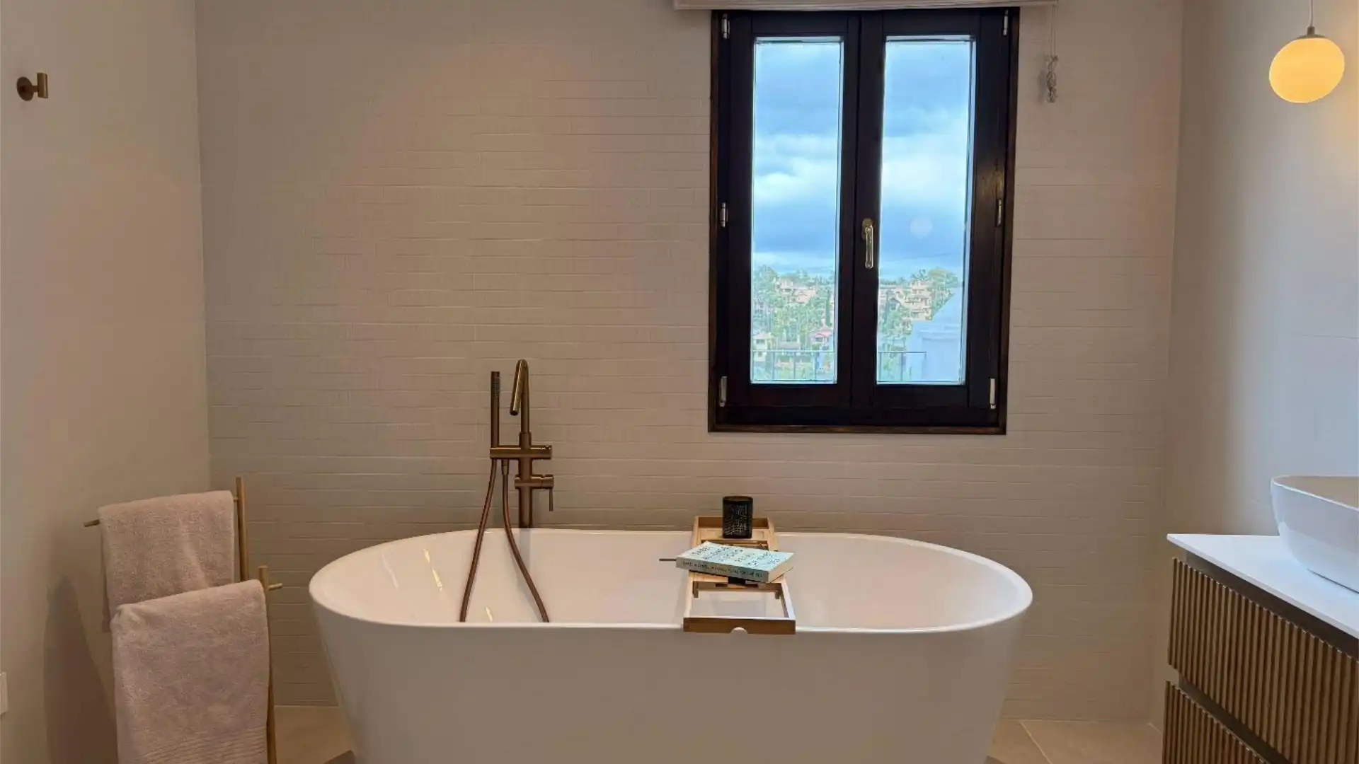 Casa adosada en  Calle del Priorato 15 - Foto 11