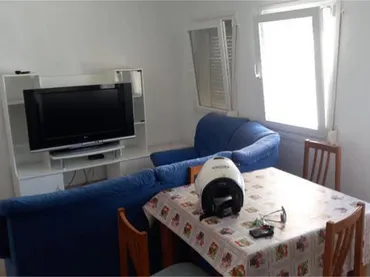 Piso en barrio - Foto 1