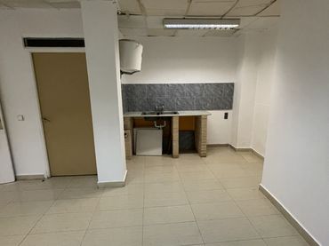 Local comercial en  Calle Comandante Seva 11 - Foto 5