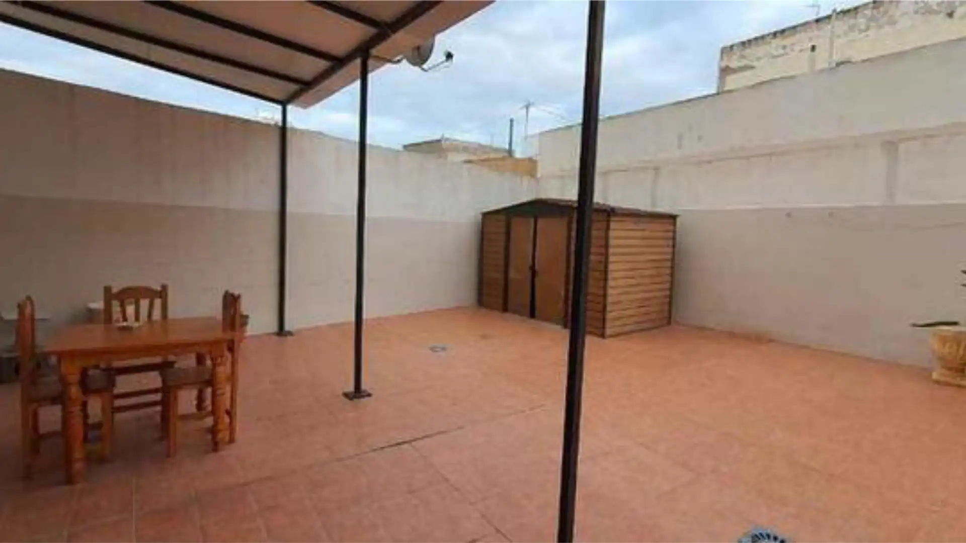 Piso en barrio - Foto 5