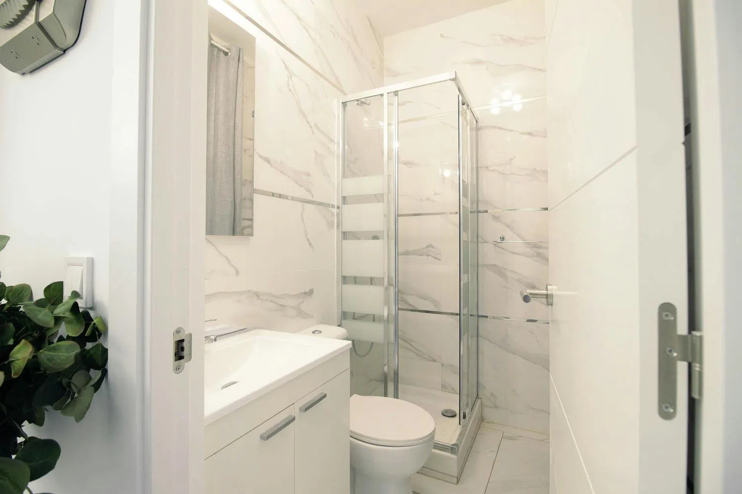 Piso en calle de París, 170 - Foto 2