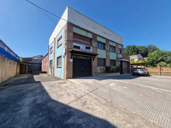 Local en Plaza San Claudio, 128, San Claudio-Trubia-Las Caldas, San Claudio-Trubia-Las Caldas - Foto 2