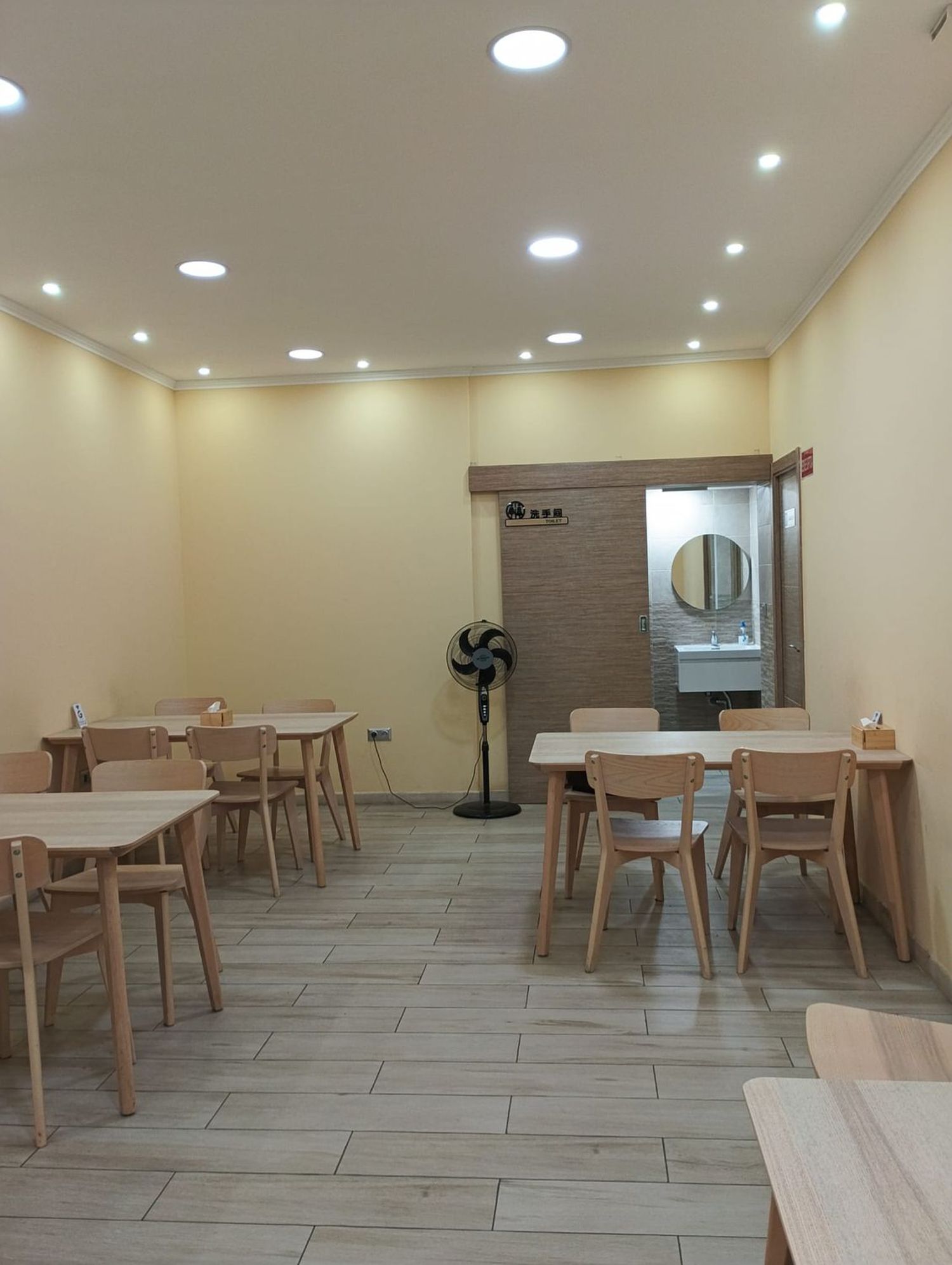 Local en Bar, cafetería en Calle de Sants, Sants - Foto 11