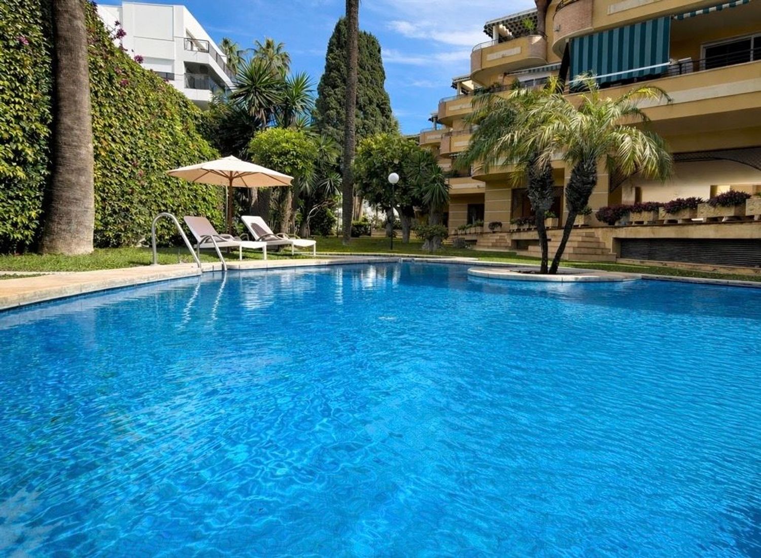 Piso en calle Bolivia, 159 - Foto 2