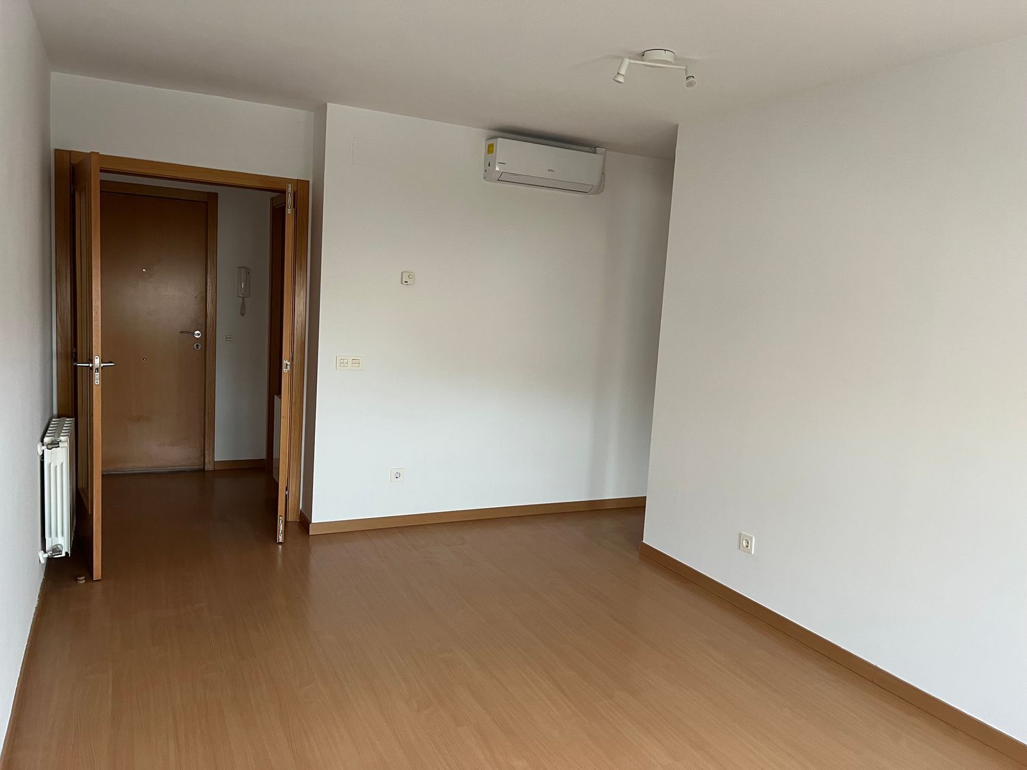 Piso en calle de la Escalonia, 19 - Foto 3