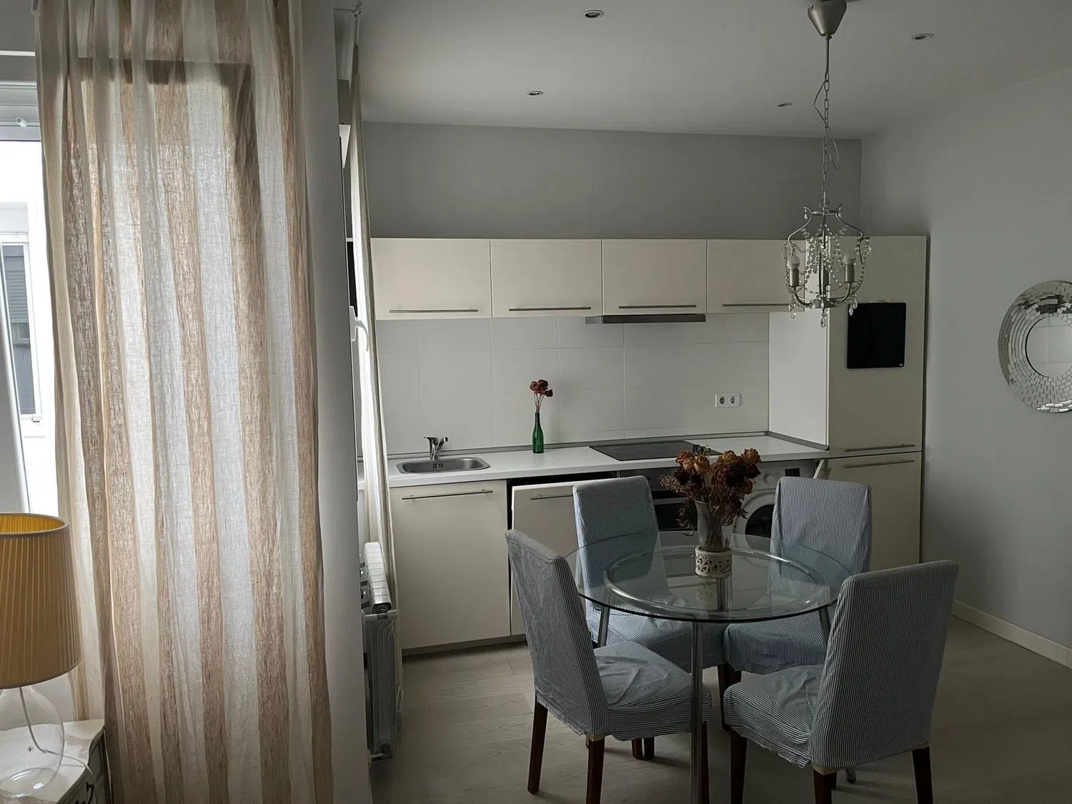 Piso en calle de Menorca, 21 - Foto 2