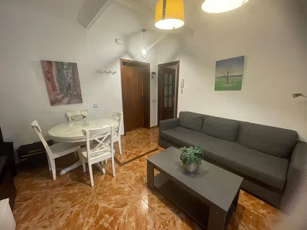 Piso en avenida de Miraflores, 63