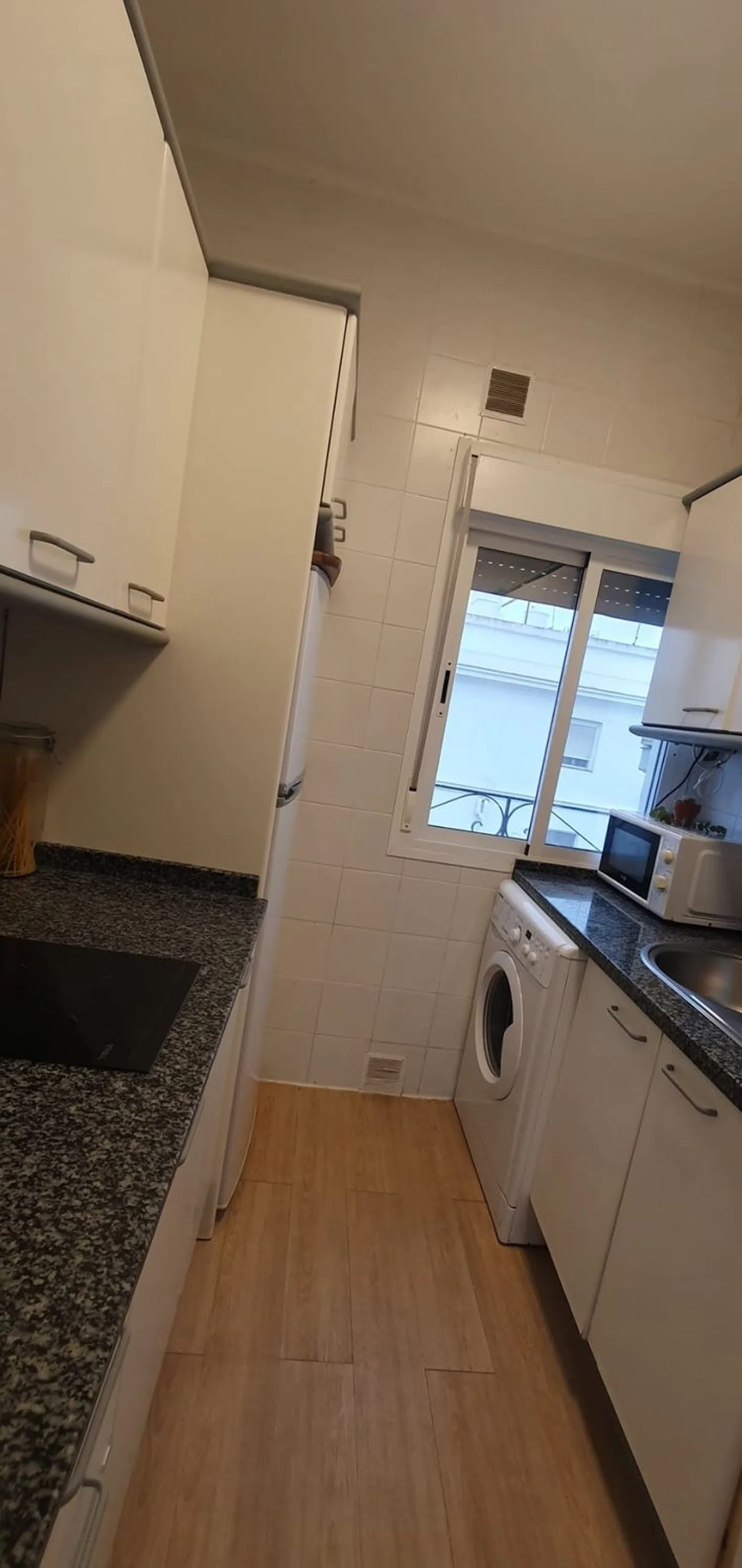 Piso en avenida de Alvar Núñez, 57 - Foto 3