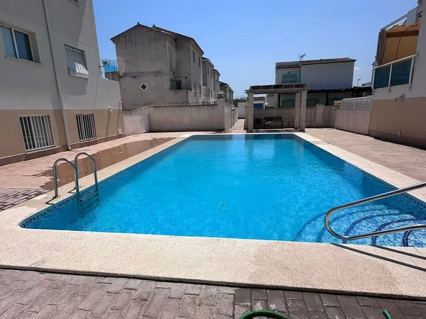 Chalet adosado en Calle de Beniarjó, 13, Platja de Oliva, Platja de Oliva - Foto 1