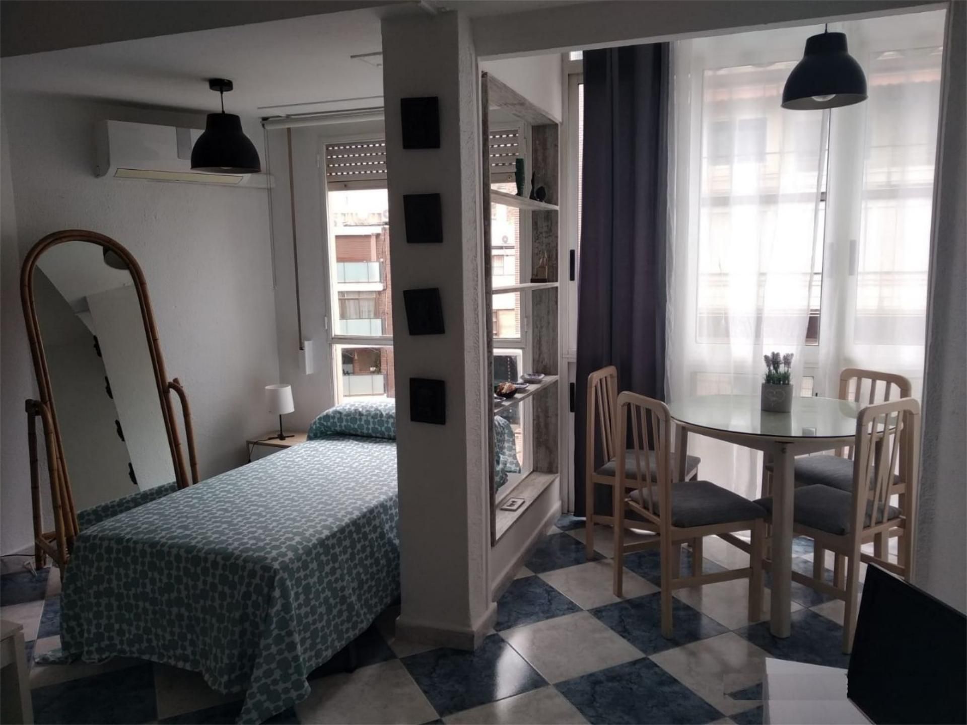 Piso en  Rambla de Méndez Núñez 43