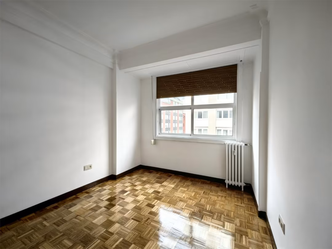 Piso en  Rúa Marcial del Adalid 8 - Foto 10