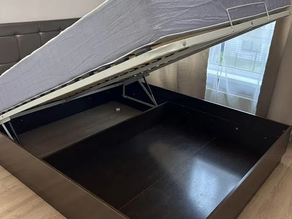 Piso en calle de la Mare Jeanne Jugan, 2