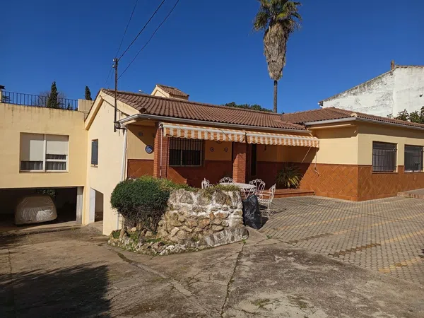 Casa independiente en Barrio Brillante - Foto 1