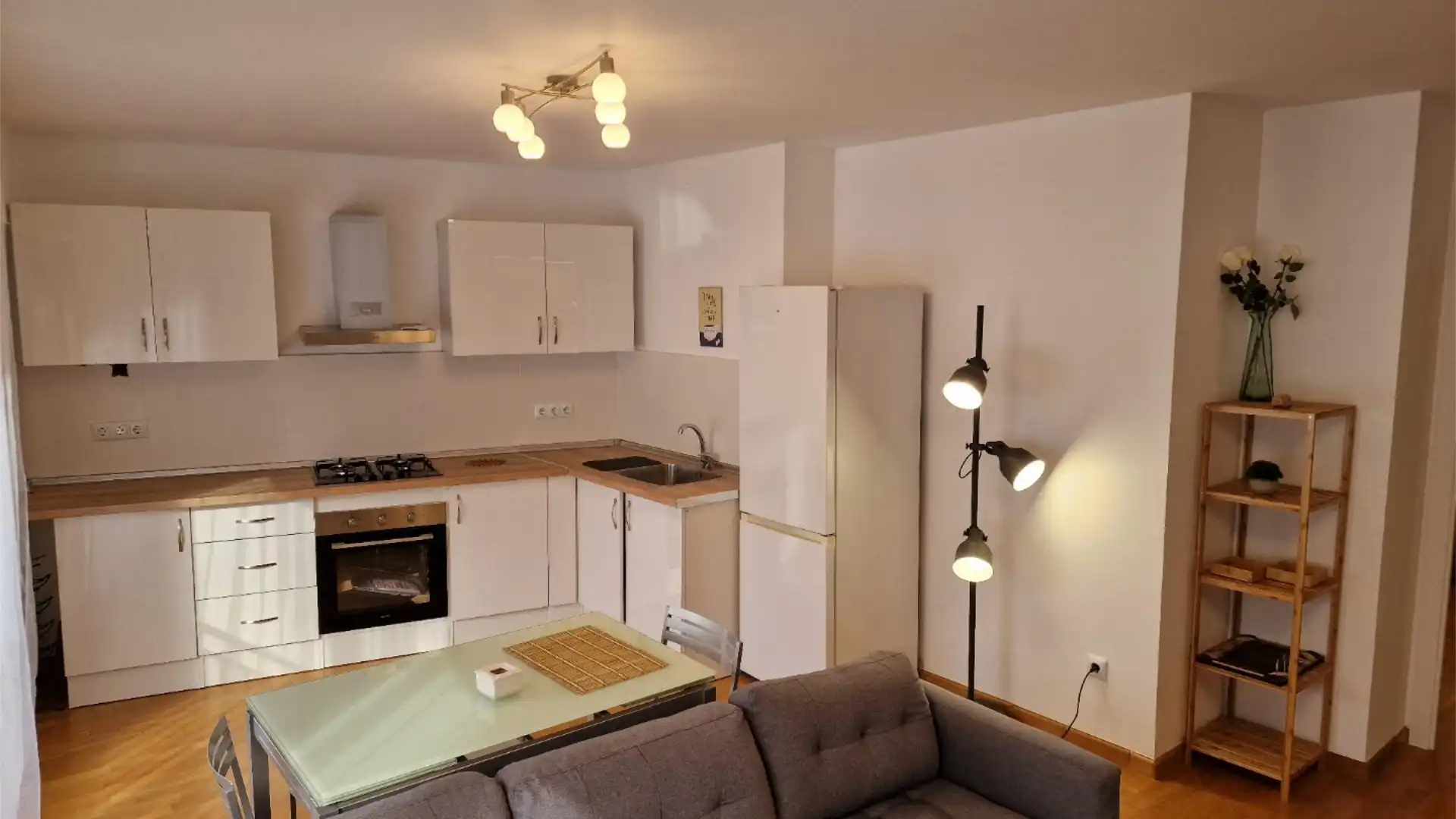 Piso en  Avinguda de Novelda 12 - Foto 1