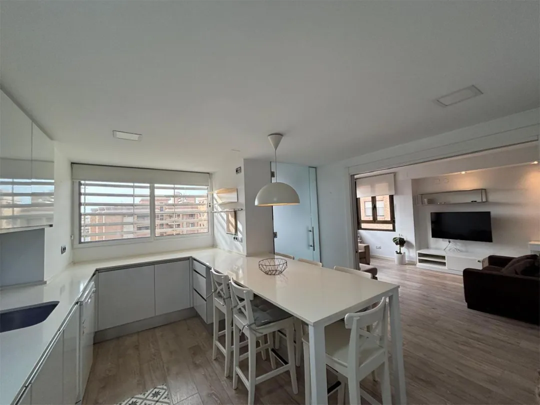 Piso en  Carrer de la Guàrdia Civil 22 - Foto 8