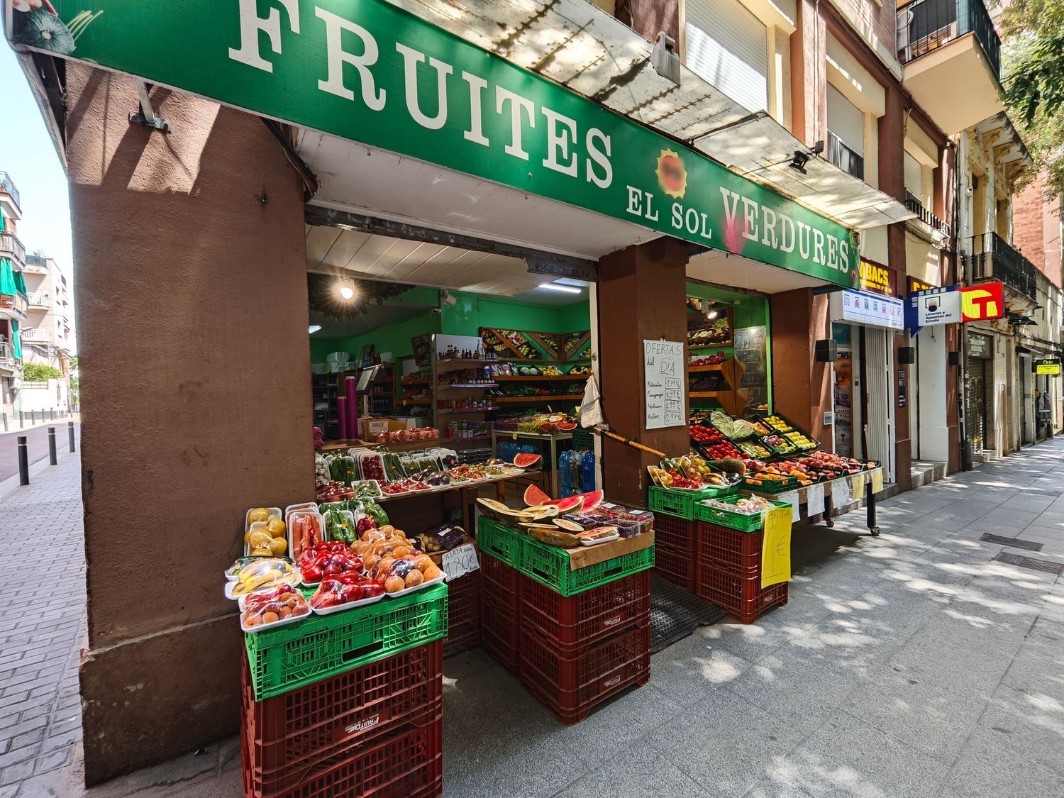Local en Frutería en Calle de Rogent, 112, El Camp de l'Arpa del Clot - Foto 2