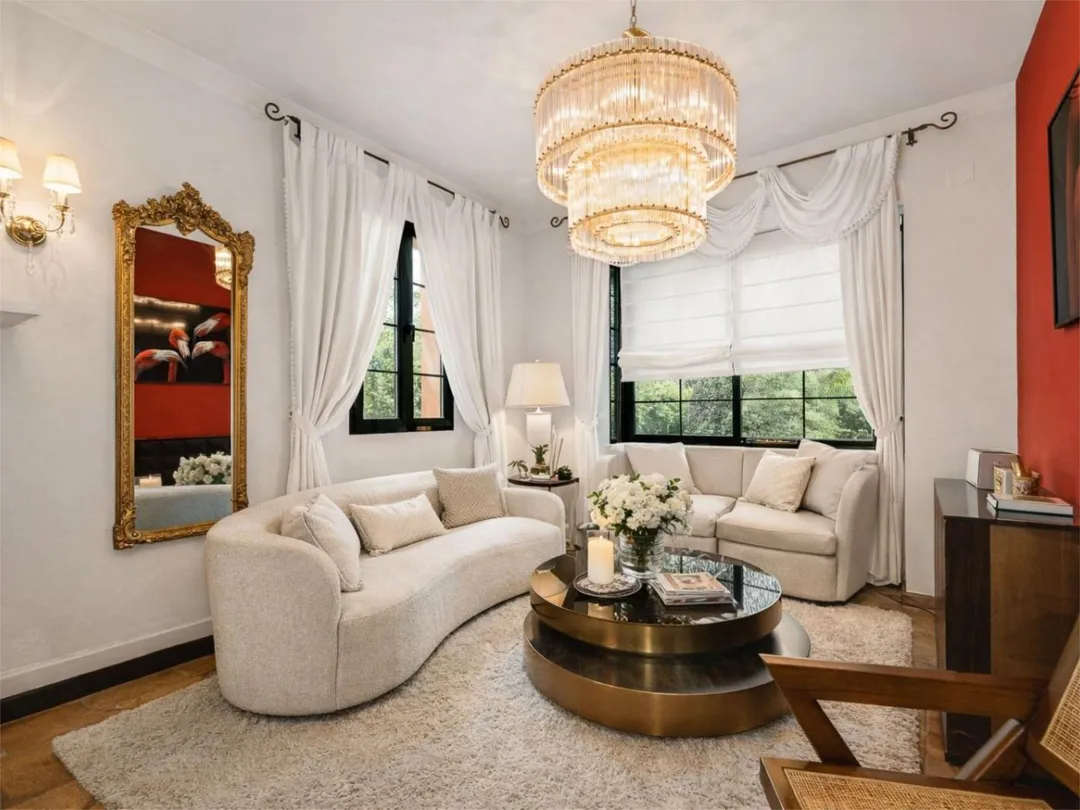 Casa adosada en  Avenida Mimosas las 188 - Foto 4