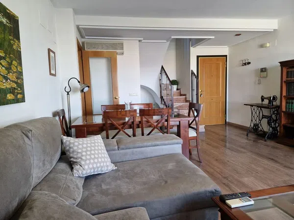 Dúplex en Calle de Rafael Lapesa Melgar Gramatic i Lingüista - Foto 3