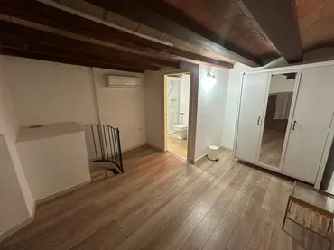 Local comercial en  Carrer de Sant Pere Mitjà 8 - Foto 5