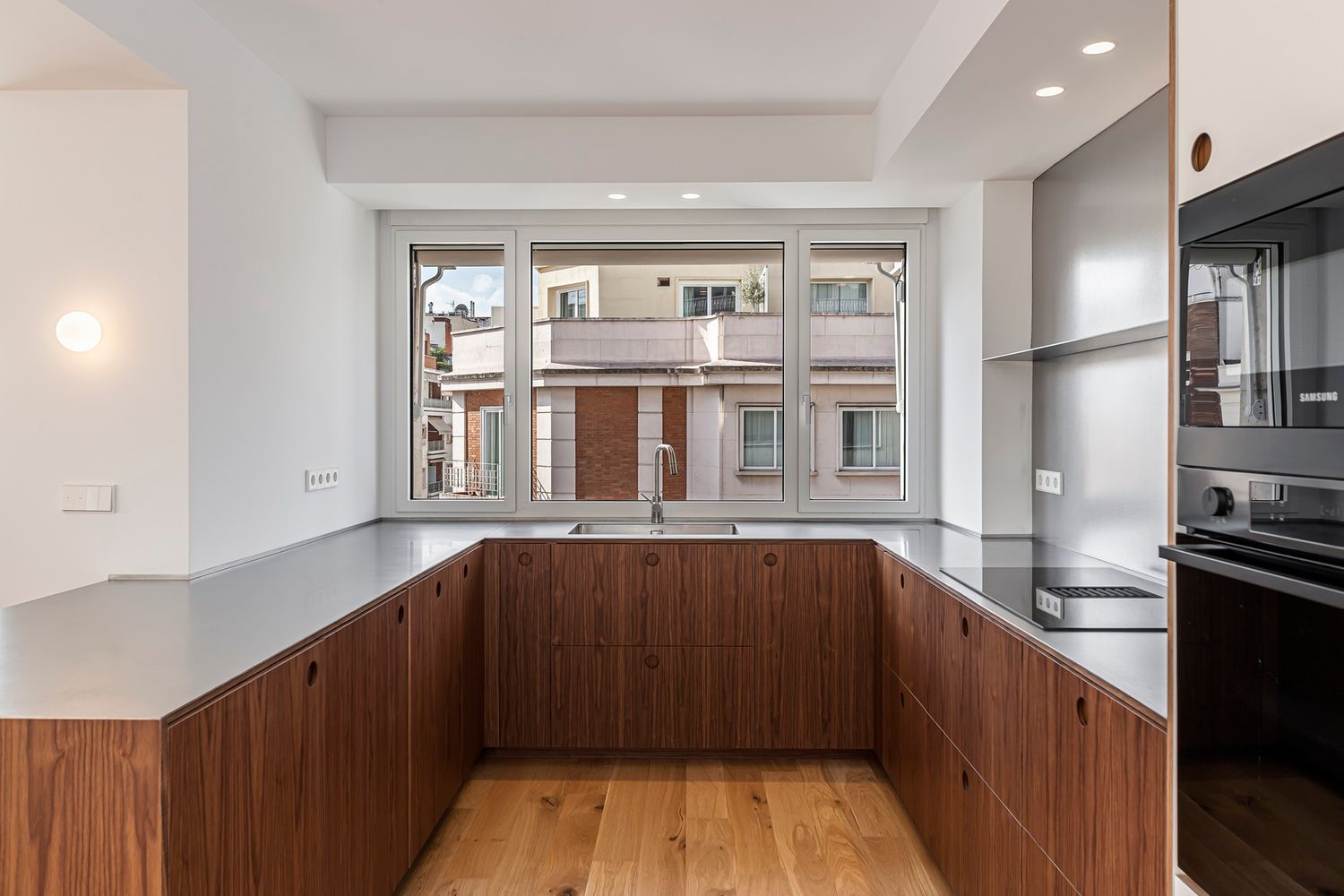 Piso en calle de Bretón de los Herreros, 61 - Foto 6