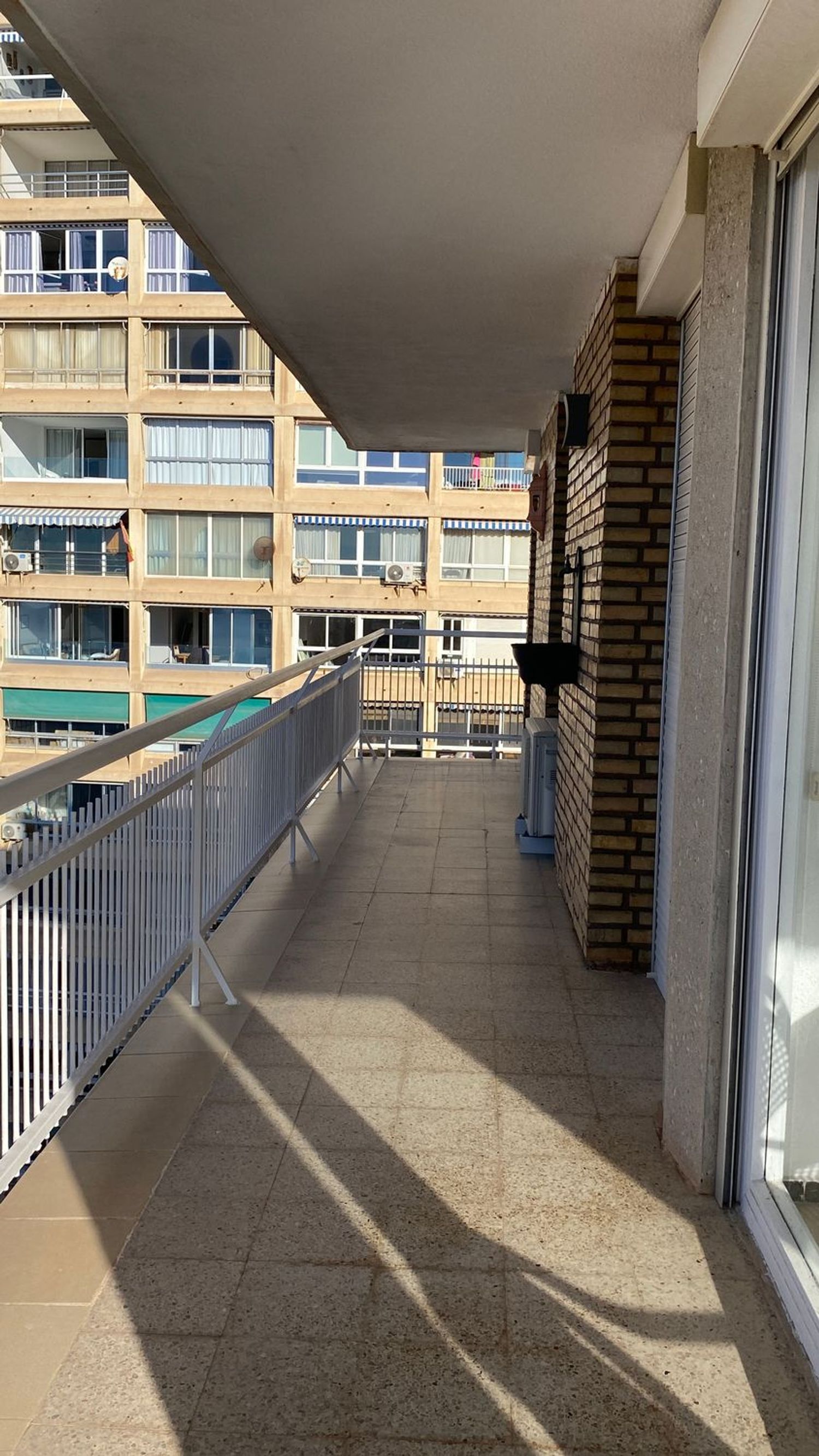 Piso en Avenida de Villajoyosa - Foto 9