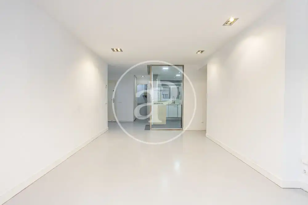 Piso en  Carrer d'Armando Palacio Valdés - Foto 3