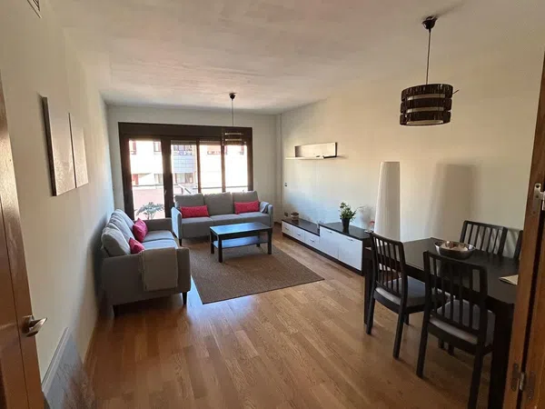 Piso en Calle Poetisa Alfonsina Domínguez, 3, El Consul - El Romeral - Foto 1