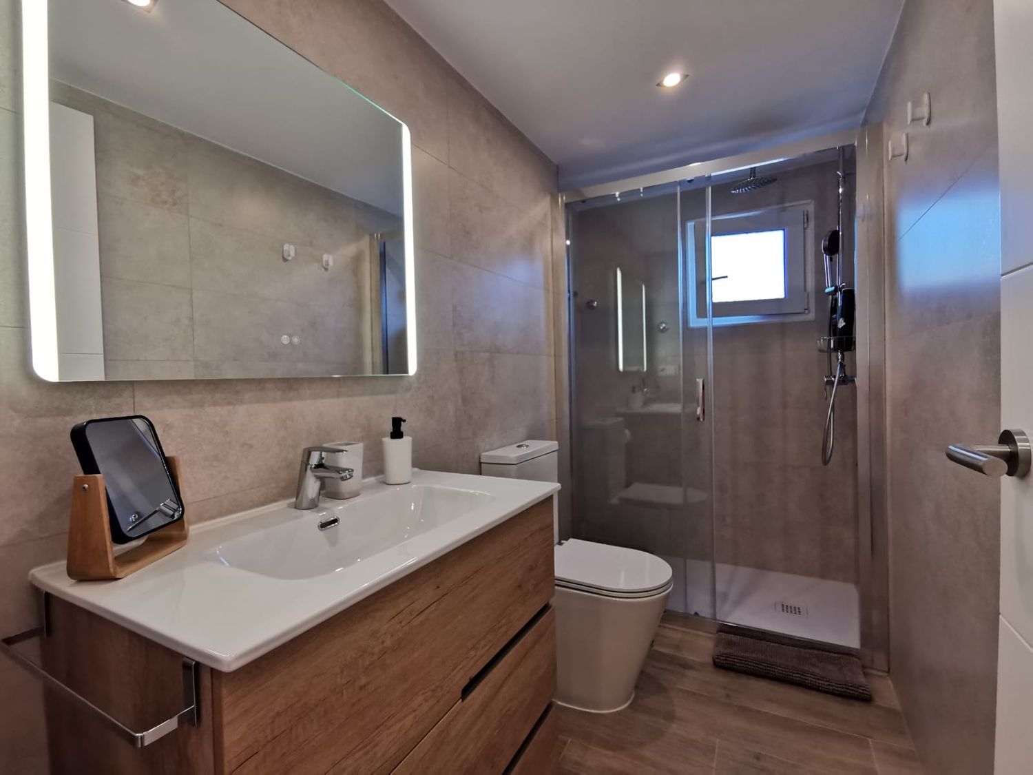 Estudio en paseo de la Sierra, 28 - Foto 8