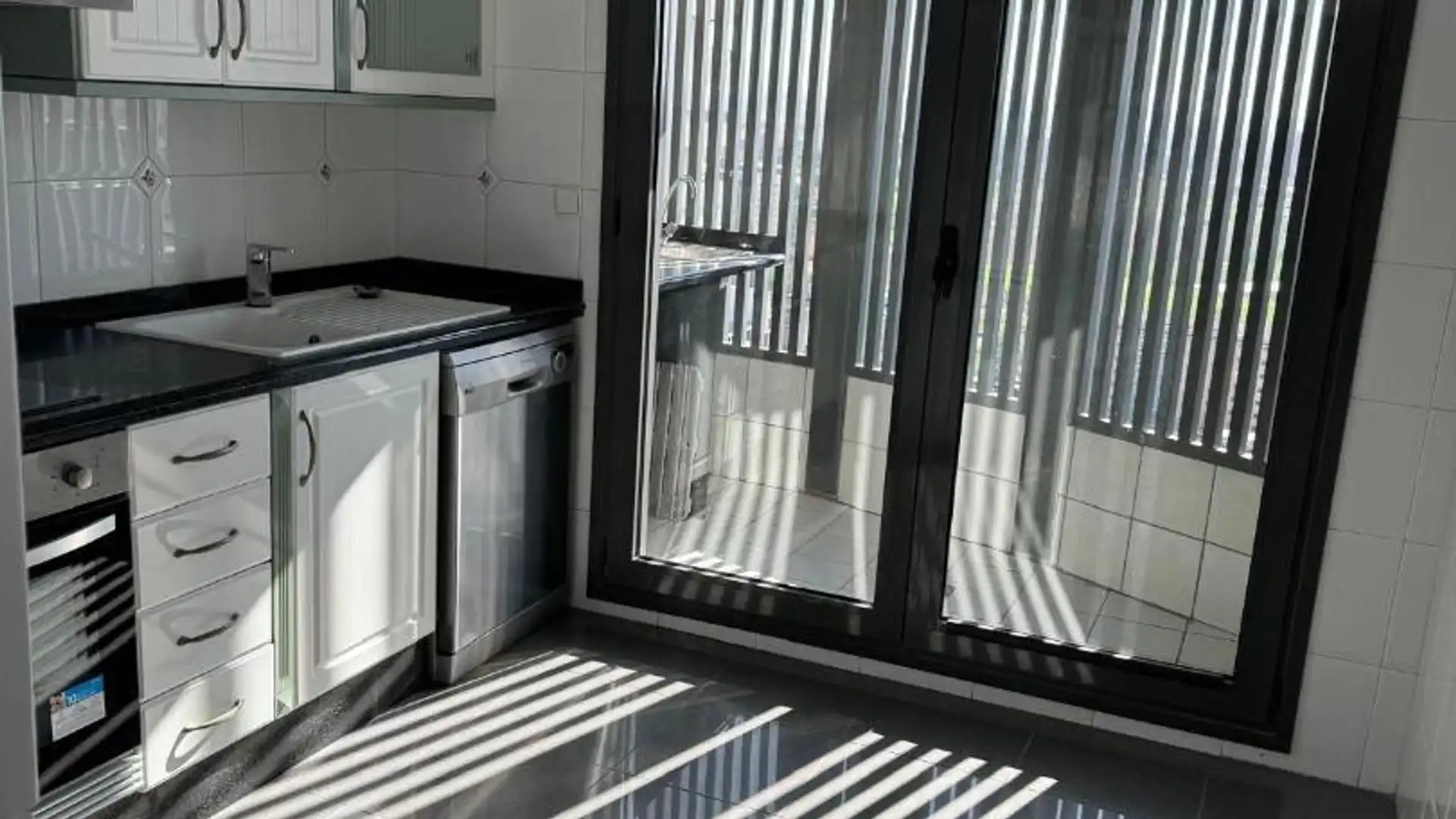 Piso en  Avinguda de les Corts Valencianes 35 - Foto 5