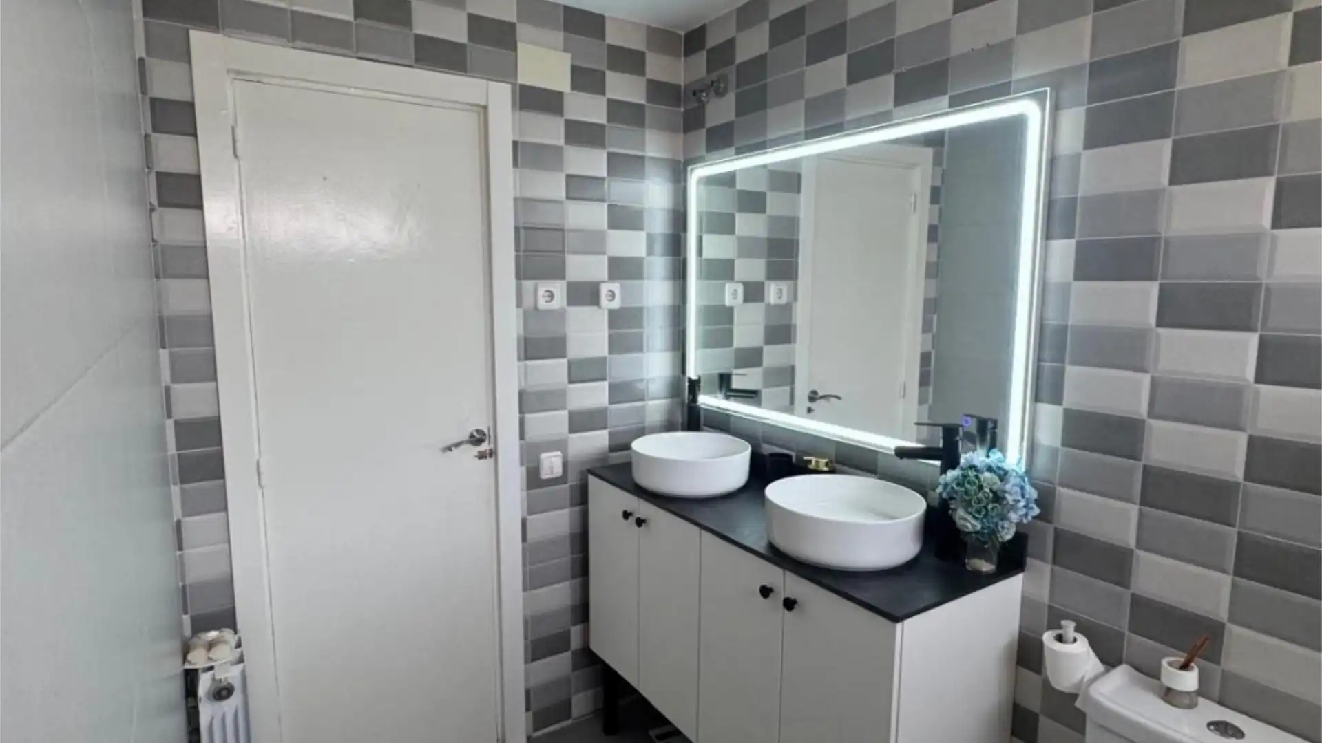 Piso en  Carrer de Joan Batllori 23 - Foto 14