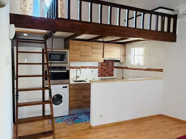 Piso en calle del Nuncio, 5