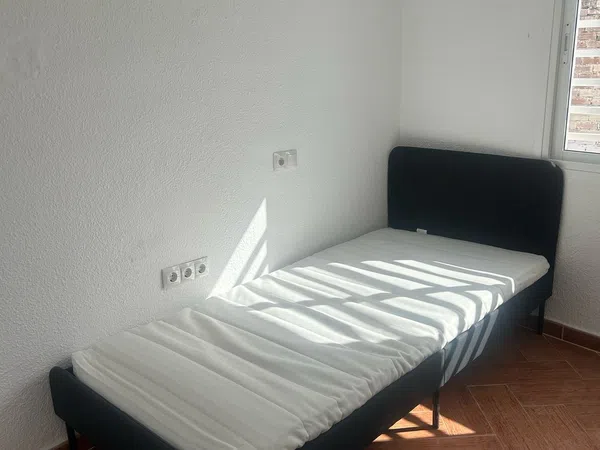 Chalet adosado en Calle Valencia, 26 - Foto 3