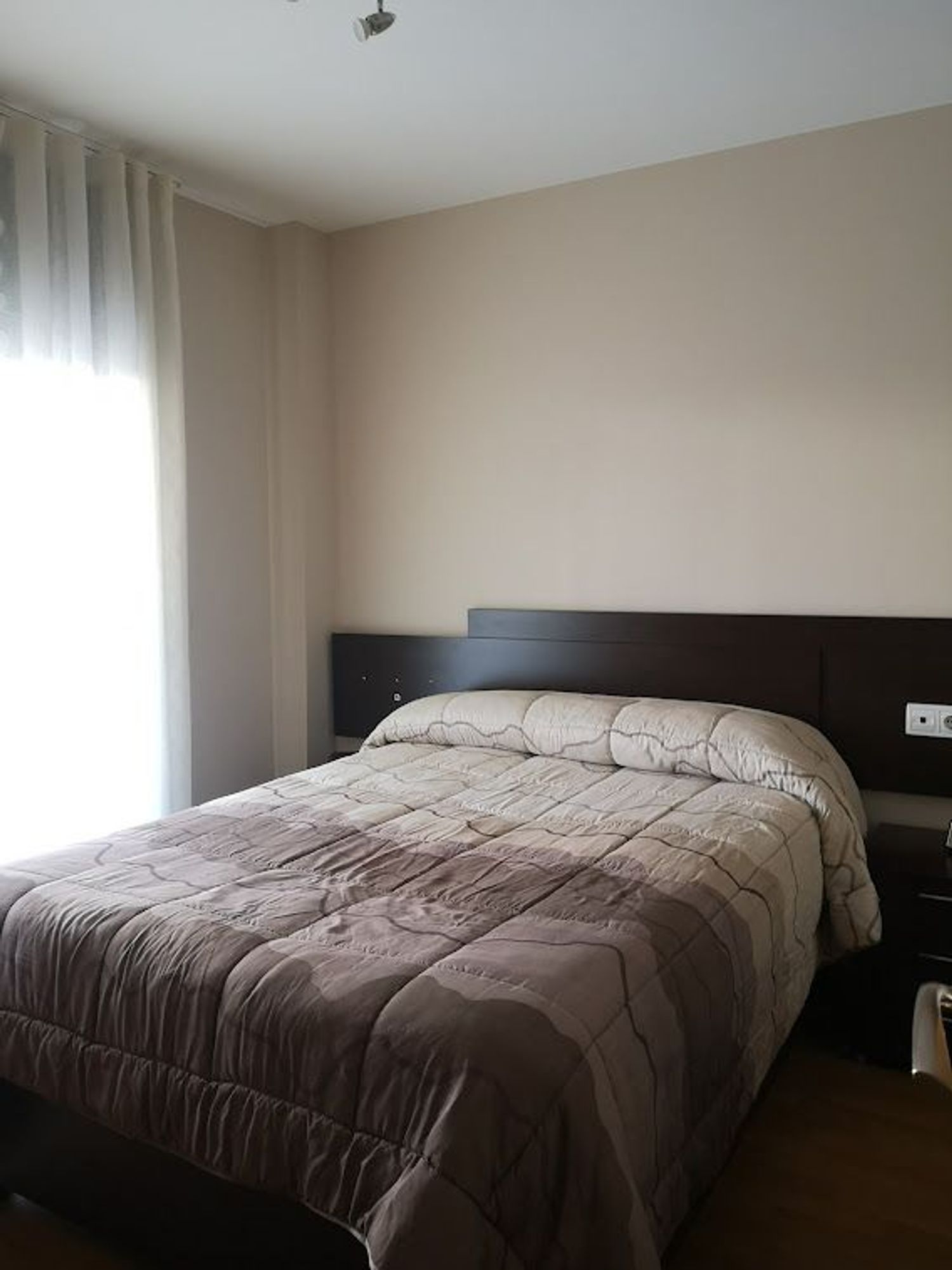 Piso en calle de Juneda, 31 - Foto 4