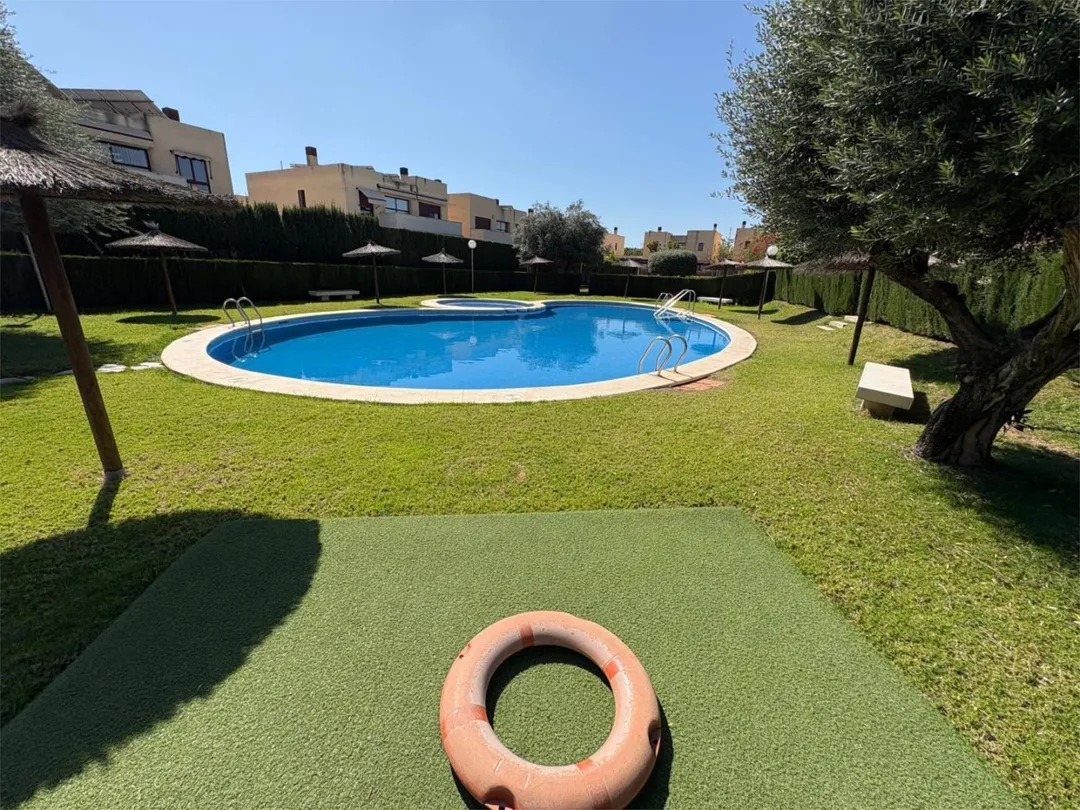 Chalet en  Carrer Capricorn 9 - Foto 8