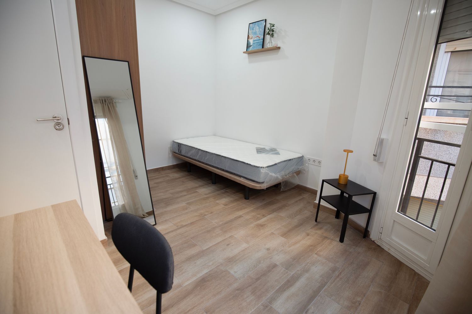 Piso en Calle Camilo Flammarion, 12, Raval de Santa Teresa-El Asilo - Foto 5