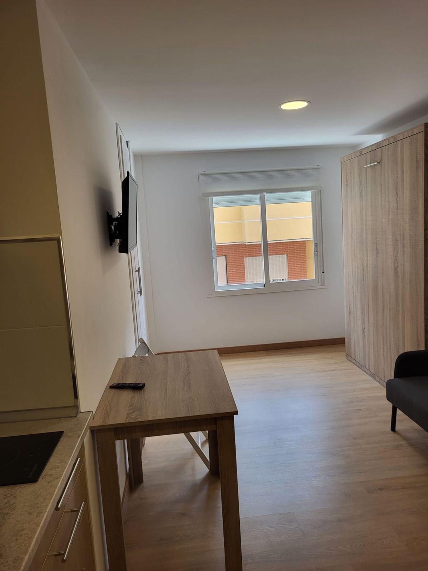 Estudio en Calle José Luján, 12 - Foto 2