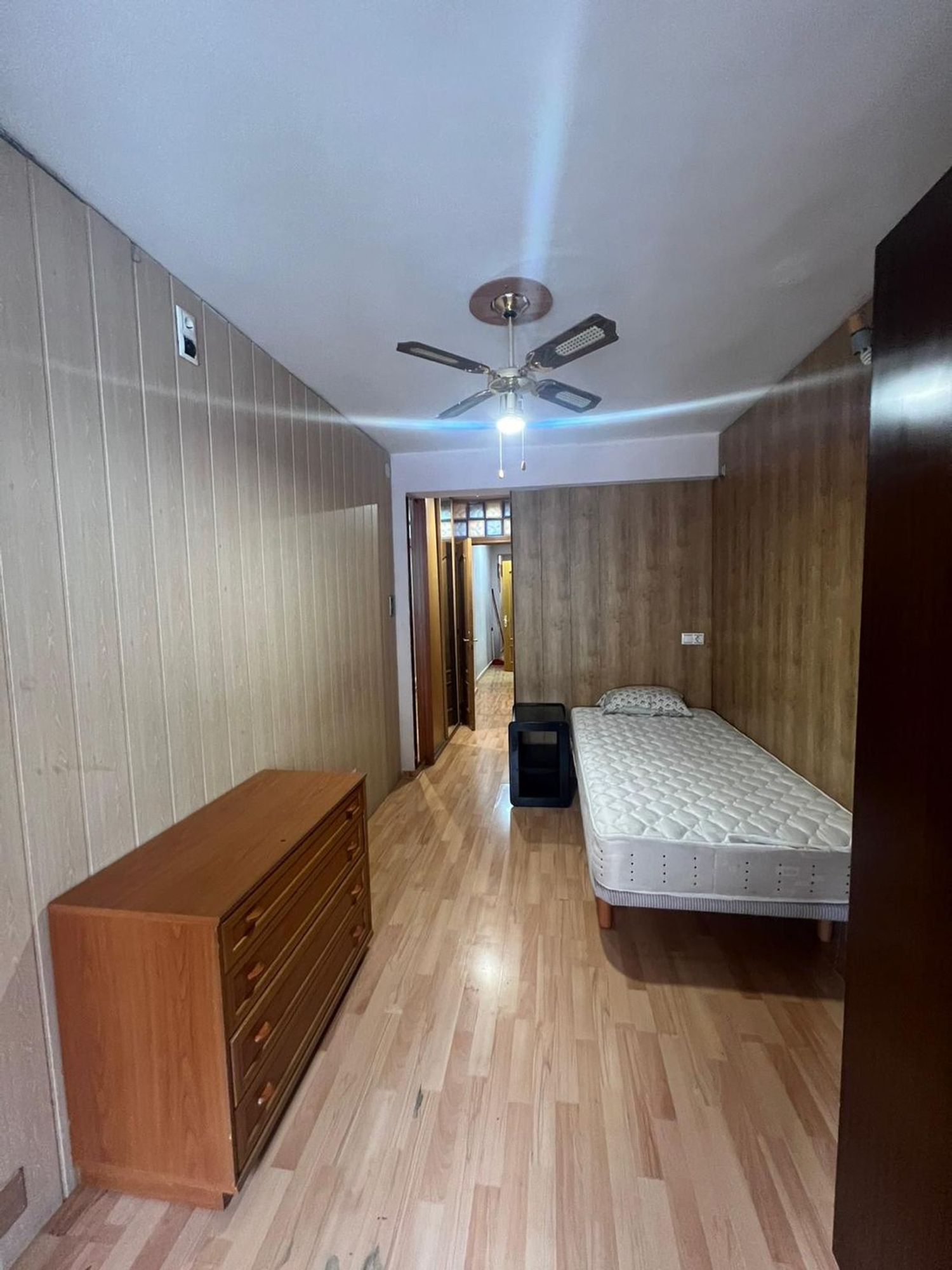 Piso en calle de Don Pedro de Luna, 37 - Foto 13