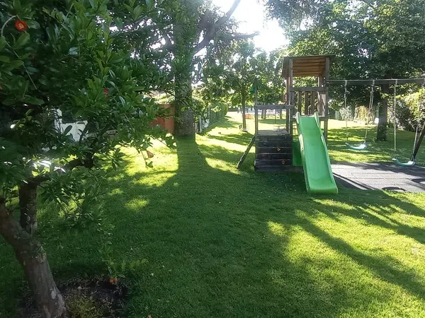 Chalet adosado en Villafranca del Castillo - Foto 2