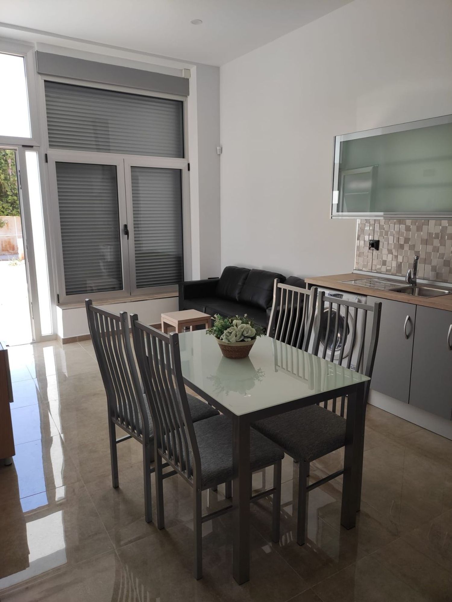Estudio en Calle la Veleta, 1 - Foto 4